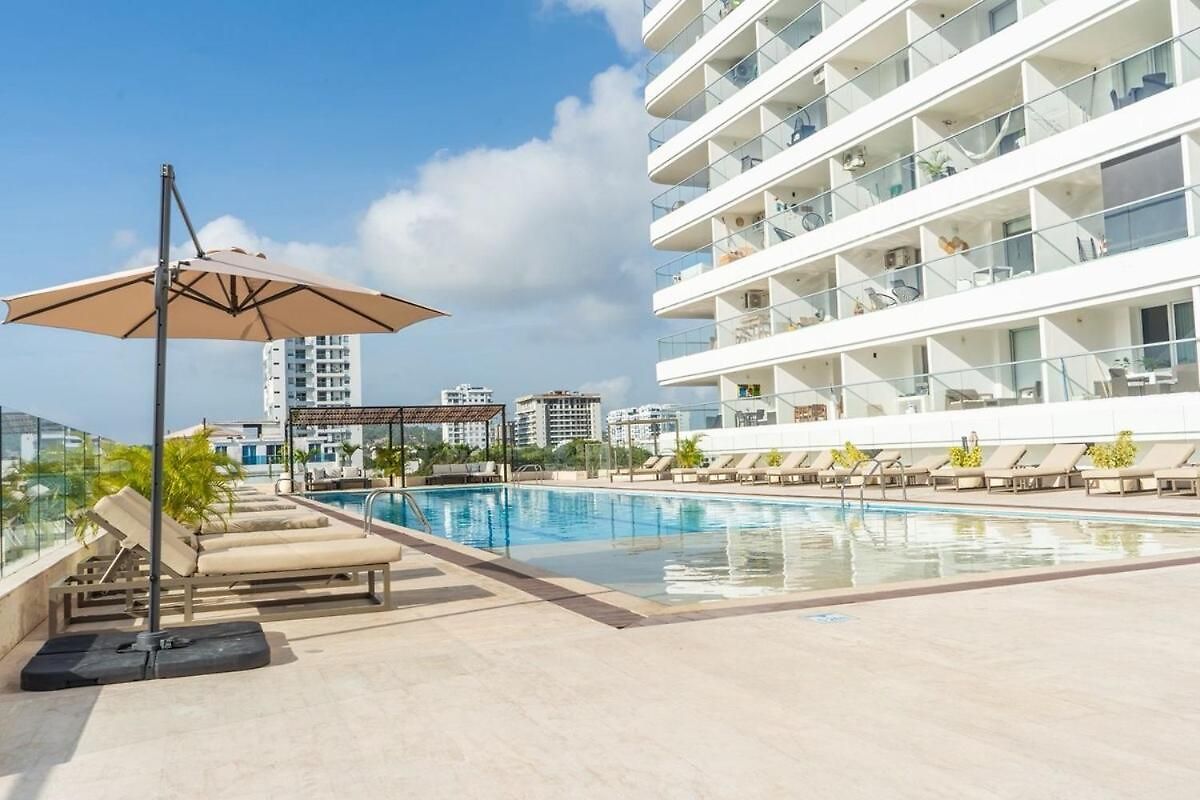 Sea View And Stunning Sunsets 5min Walk Airport *